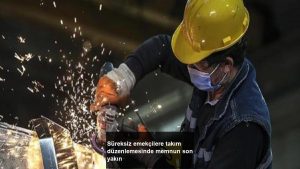 sureksiz-emekcilere-takim-duzenlemesinde-memnun-son-yakin-rTP3cn47.jpg