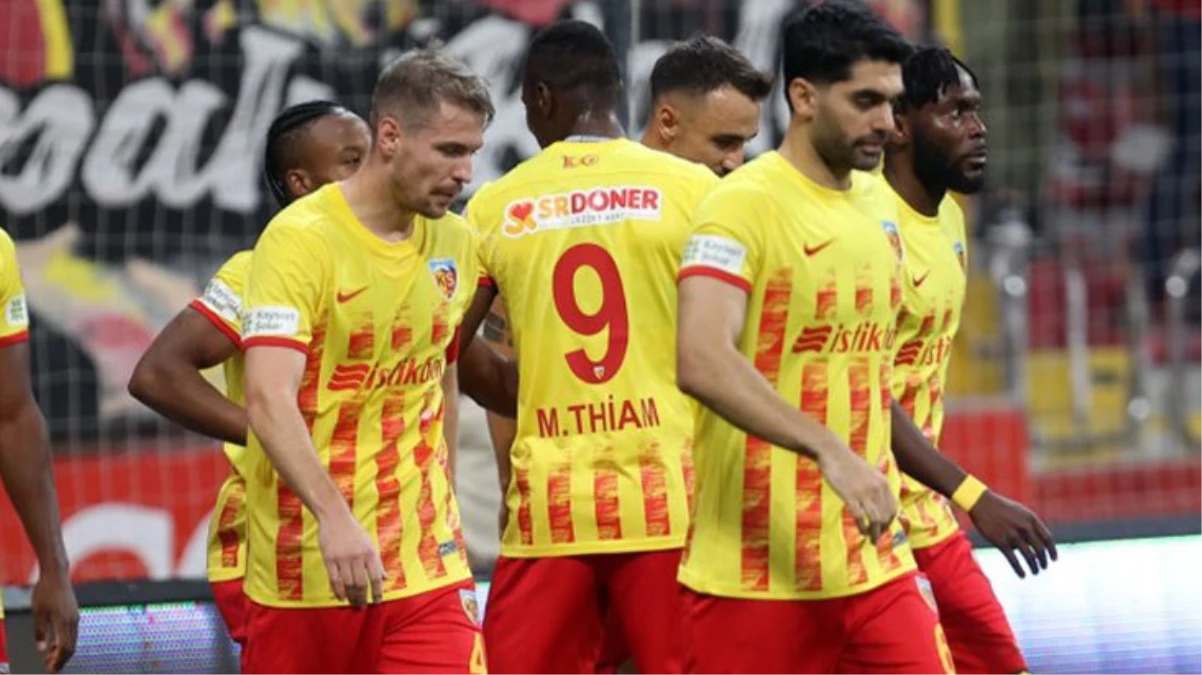 ne-olduysa-birinci-yari-oldu-kayserispor-samsunsporu-2-1-maglup-etti-KtlJANzg.jpg