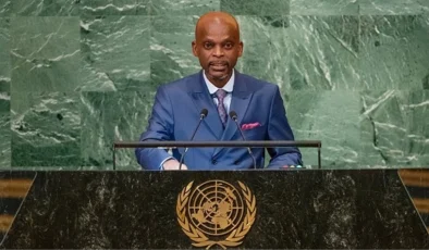 Togolu Dışişleri Bakanı Robert Dussey’den BM Genel Heyeti’nde tarihi konuşma: Artık sizden bıktık