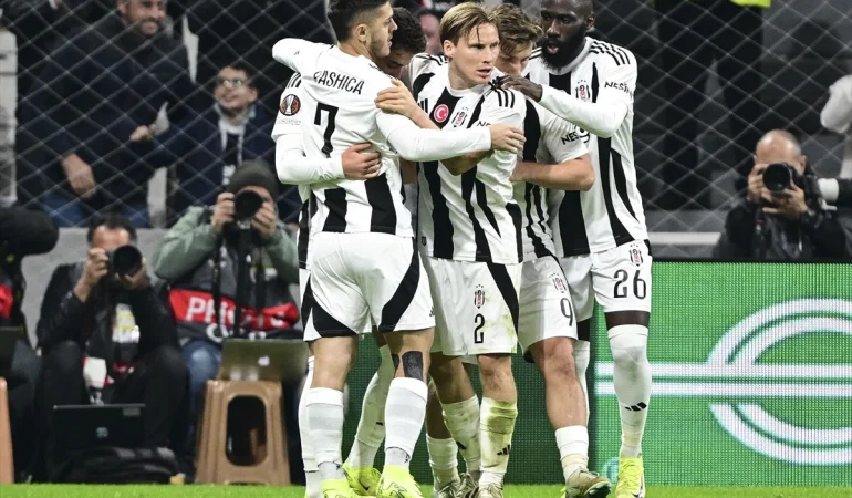 “Beşiktaş, Malmö’yü 2-1’le Geçerek Avrupa Ligi’nde İkinci Galibiyetini Elde Etti”