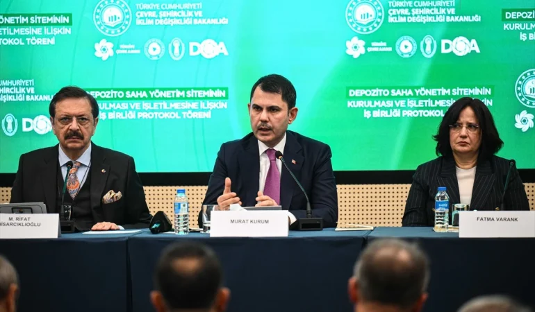 Bakan Murat Kurum’dan Marmara Denizi İçin Müsilaj Uyarısı: “Polemiklerle Sorunu Çözemezsiniz”