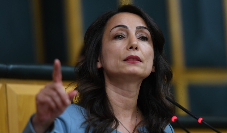 Tülay Hatimoğulları Tepki Çeken Sözlerine Açıklık Getirdi: “Sözlerim Çarpıtıldı”