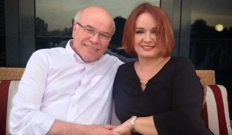 MÜJDE AR VE ERCAN KARAKAŞ TRAFİK KAZASI GEÇİRDİ! HASTANEDEN AÇIKLAMA GELDİ