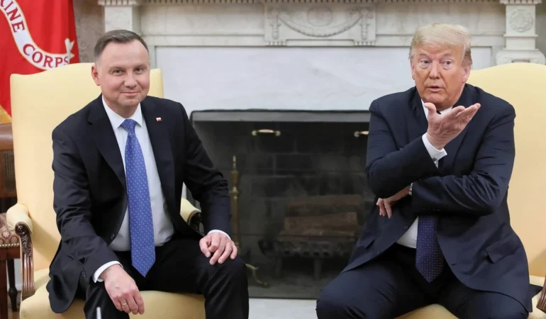 ABD BAŞKANI DONALD TRUMP, POLONYA CUMHURBAŞKANI ANDRZEJ DUDA’YI 1,5 SAAT KAPIDA BEKLETTİ