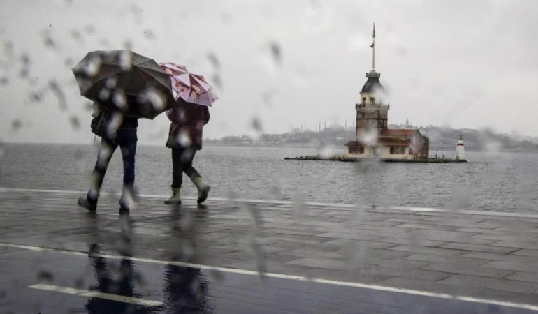 İstanbul’a Yeni Kar Uyarısı: Soğuk Hava Etkisini Artırıyor!
