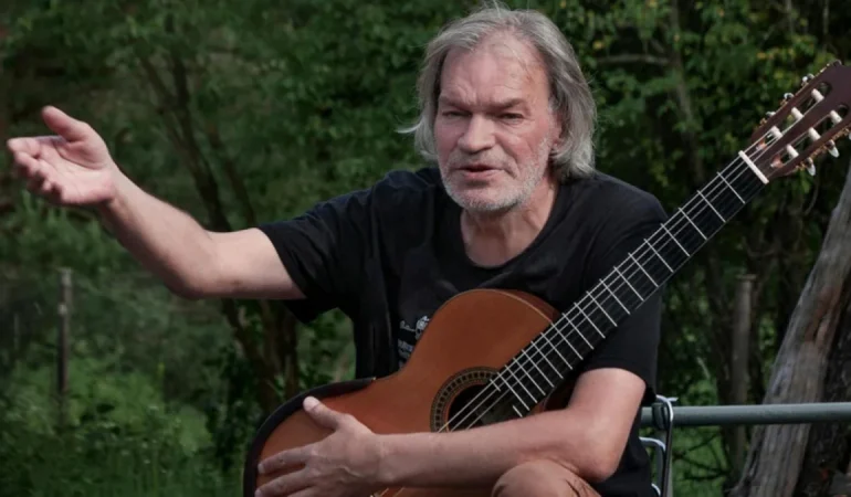 Putin’e Hakaret Eden Ünlü Şarkıcı Vadim Stroykin Şüpheli Şekilde Ölü Bulundu