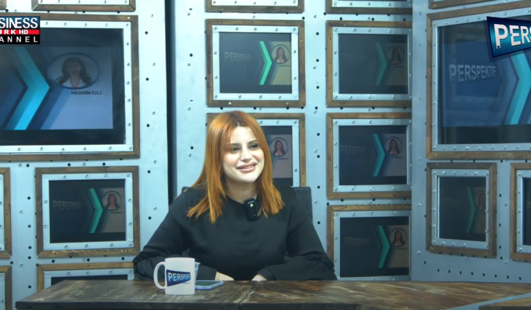 HATİCE KABURGA’DAN KENDİNİ TANIMANIN ÖNEMİ ÜZERİNE AÇIKLAMALAR