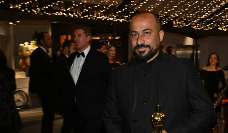 OSCAR KAZANAN FİLİSTİNLİ YÖNETMENE İSRAİLLİ YERLEŞİMCİLERDEN SALDIRI