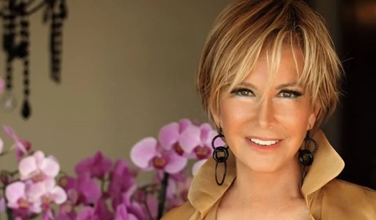 YEŞİLÇAM’IN FİLİZ AKIN’I, AŞİYAN MEZARLIĞI’NDA DEFNEDİLDİ