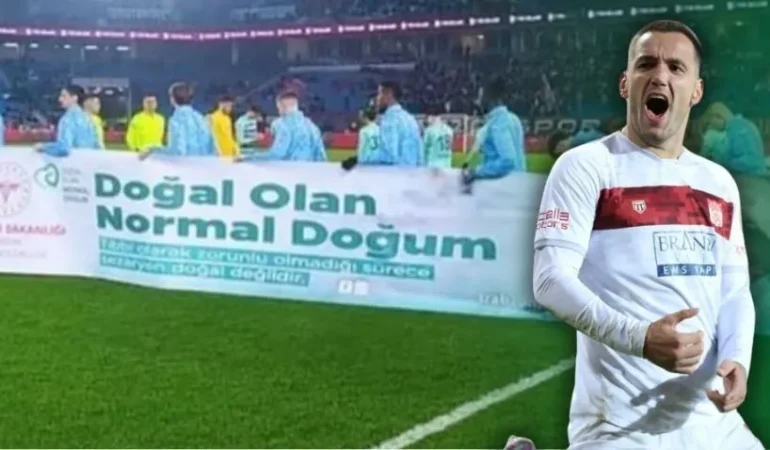 REY MANAJ’DAN TEPKİ ÇEKEN PANKARTA ÖZÜR