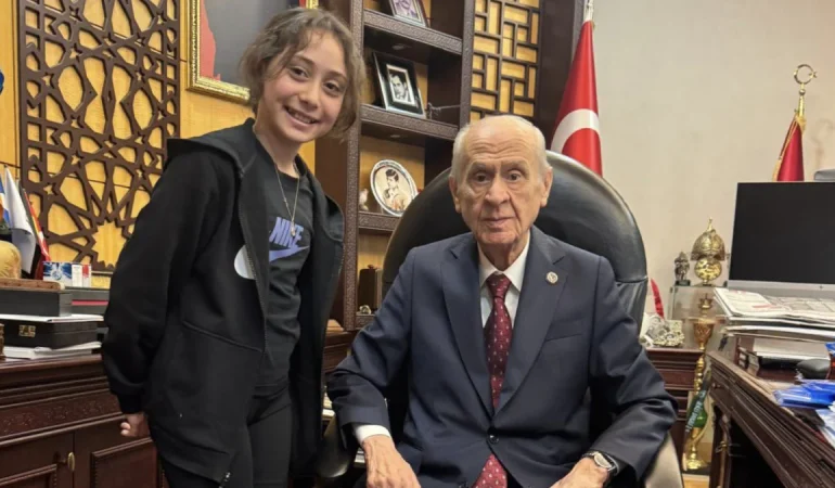 DEVLET BAHÇELİ’YE ‘ROBLOX AÇILSIN’ TALEBİ