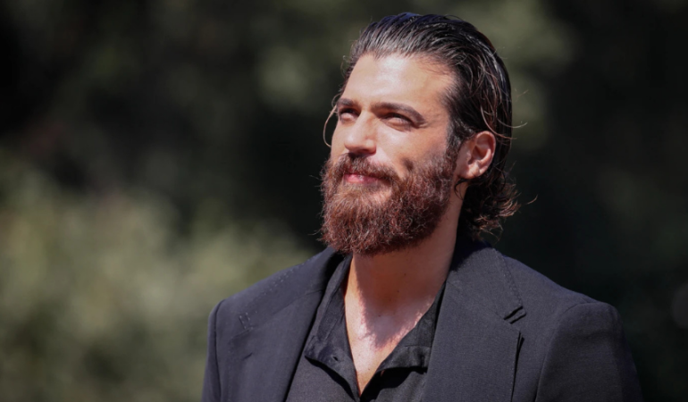 CAN YAMAN’DAN LEOPARLI TARZ!