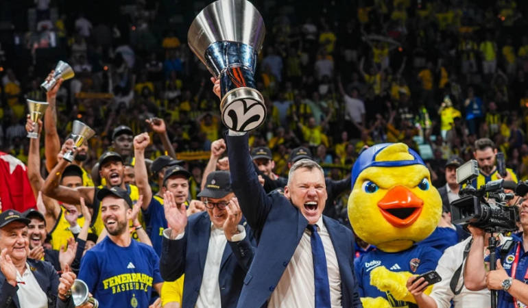 FENERBAHÇE, EUROLEAGUE ŞAMPİYONU OLDU!