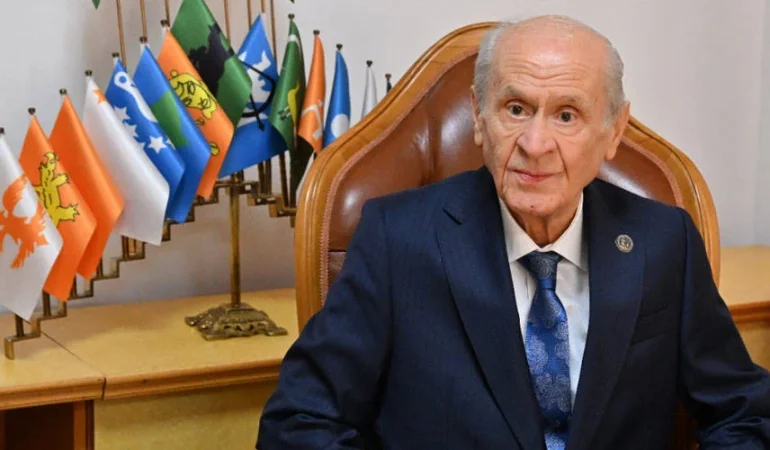 DEVLET BAHÇELİ’DEN PKK AÇIKLAMASI: “NİHAYET TOMURCUKLAR ÇİÇEK AÇTI”