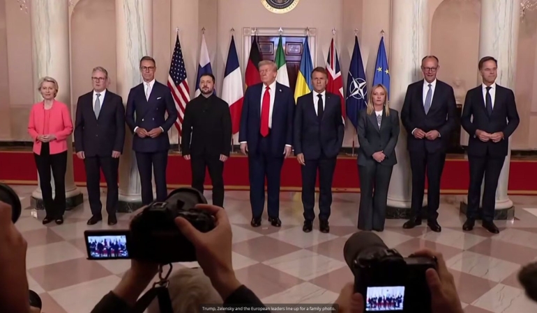 Liderler Trump’ın Etrafında Toplandı, Dünya Nefesini Tuttu