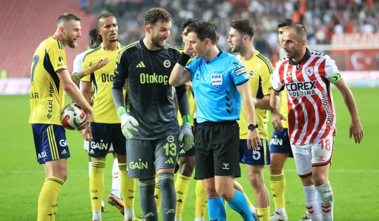 FENERBAHÇE – SAMSUNSPOR MAÇININ İLK 11’LERİ BELLİ OLDU