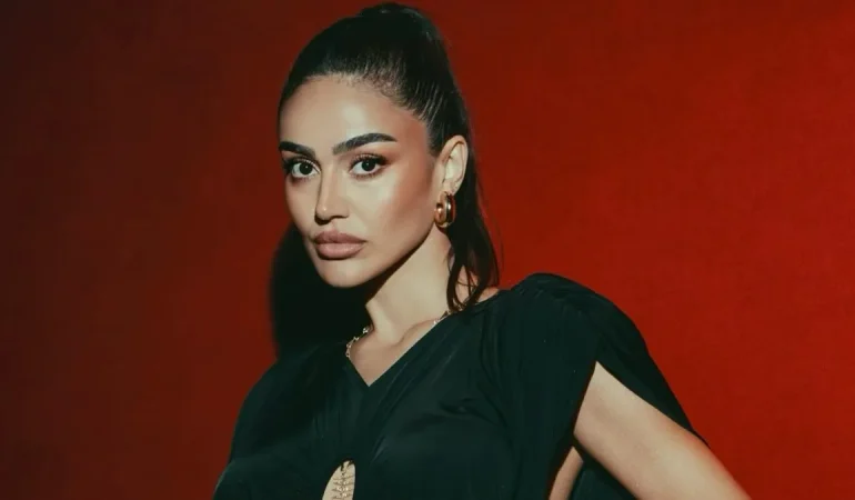 Elif Buse Doğan, Ebru Gündeş’in Eski Eşi Murat Özdemir’le Aşk Yaşadığı İddialarına Sert Yanıt Verdi