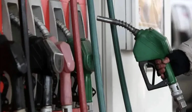 Akaryakıt Şoku: Benzine Yine Zam Geliyor, Litresi Belirli Miktarda Artacak