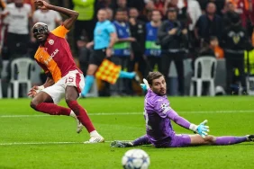 galatasaray-devler-liginde-bodoslama-gidiyor-pijz