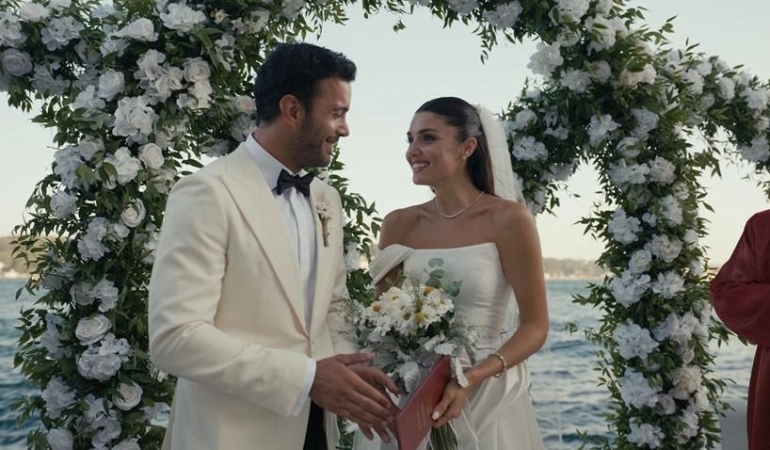 HANDE ERÇEL VE BARIŞ ARDUÇ “AŞK VE GÖZYAŞI” DİZİSİNE FİNAL KARARI: BEKLENEN REYTİNGLER GELMEDİ