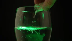 bakanlikta-is-gorusmesi-skandali-240tan-fazla-kadina-gizlice-ilac-vermis-cwcm