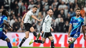 besiktas-dolmabahcede-takildi-samsunsporla-1-1-berabere-kaldi