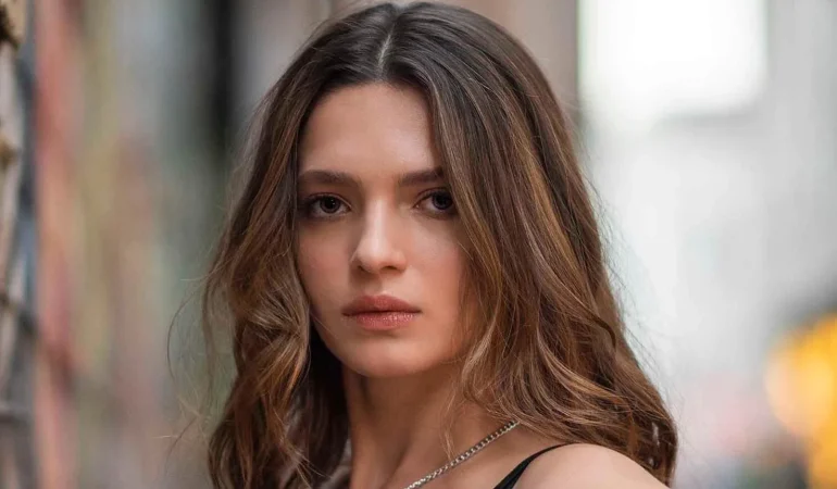 Şifanur Gül’e Doğum Gününde Sürpriz Evlilik Teklifi