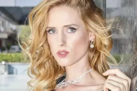 692bd008b34d0ebd67303f8d