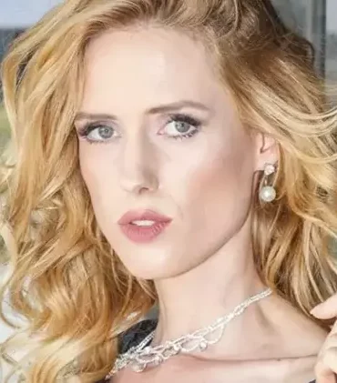 692bd008b34d0ebd67303f8d