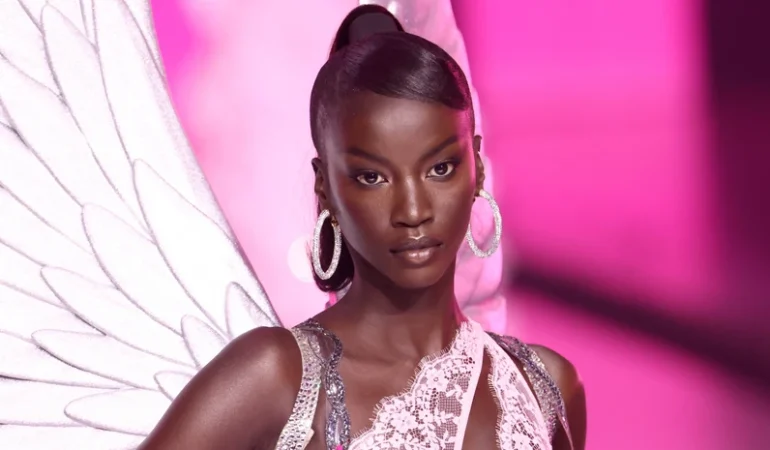 MÜLTECİ OLARAK BAŞLAYAN YOLCULUK: “YILIN MODELİ” SEÇİLEN STAR KARİYERİNİ TASARLADI